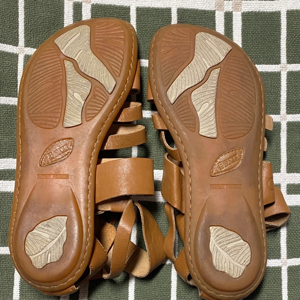 Women’s Tan Leather Multi-Strap Comfort Sandals - Picture 2 of 6